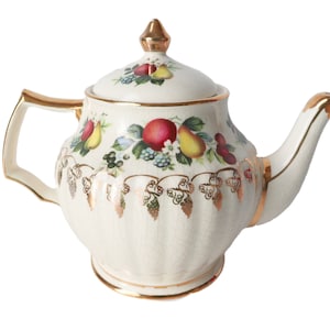 Vintage Sadler Teapot Fruit 5 Cup  England Tea Pot