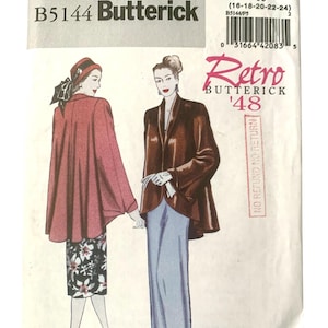 Op de afbeelding: Een vintage Butterick naaipatroon, B5144, met illustraties van retro damesmode. Het patroon bevat een cape en een lange jas. De omslag toont de tekst "Retro Butterick '48" en maat informatie.