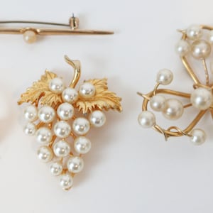 Vintage Faux Pearl Collection Brooch & Pendant