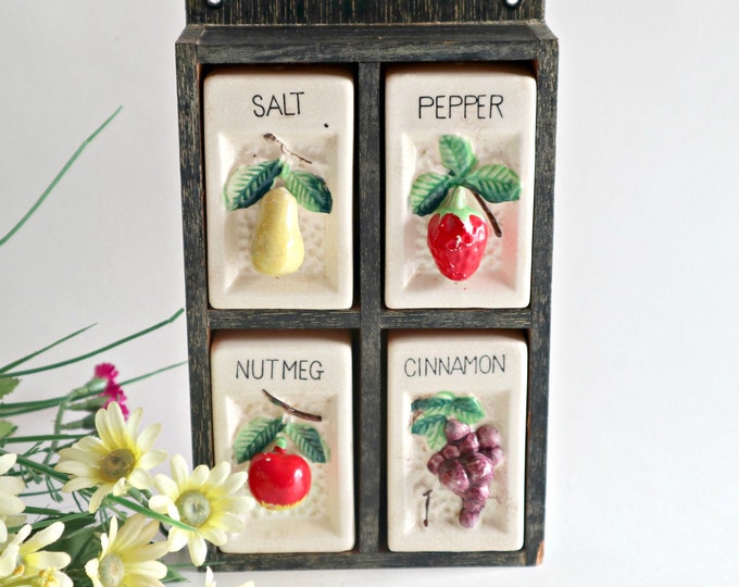Vintage Ceramic Spice Jar Set Fruit Salt Pepper Cinnamon Nutmeg Shakers