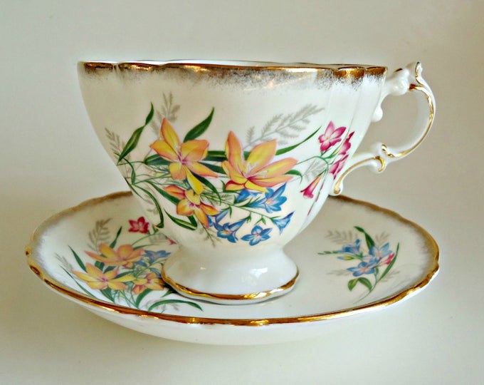 Vintage Paragon Tea Cup and Saucer Teacup Springtime Floral Design