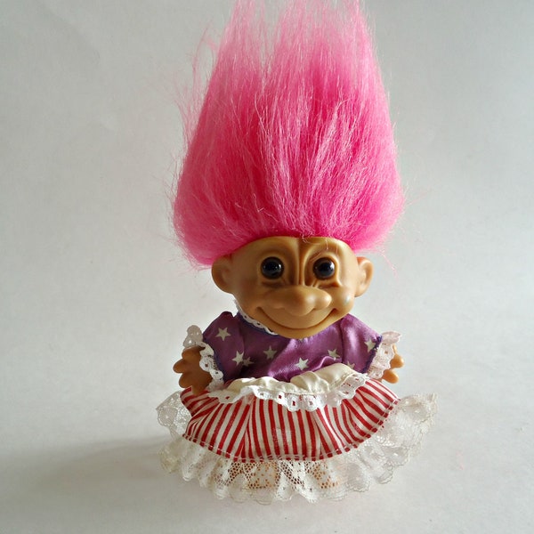 Vintage Troll Doll Russ Berrie Troll Doll Girl Stars & Red Striped Dress  Pink Hair Brown Eyes Trolls 5"