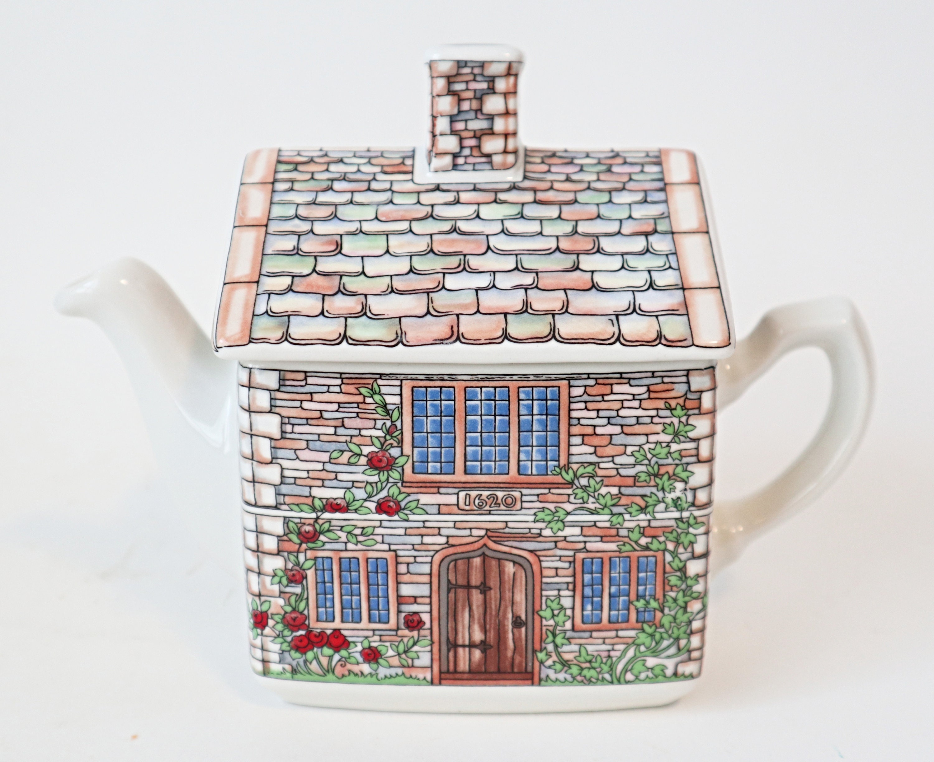 Vintage Sadler English Country Houses 17th Century Cottage Teapot 