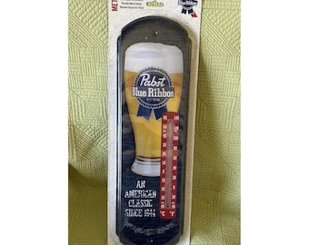 Termômetro metálico Pabst Blue Ribbon PBR, resistente às intempéries, para uso interno e externo, 44,5 x 14 cm (17,5 x 5,5 polegadas).