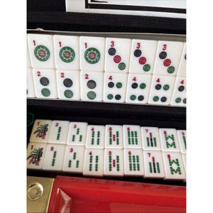 GRA MAHJONG 4 półki z pleksiglasu 160 białych (kolorowych) płytek 6 etui na jokery NOWOŚĆ zdjęcie 7