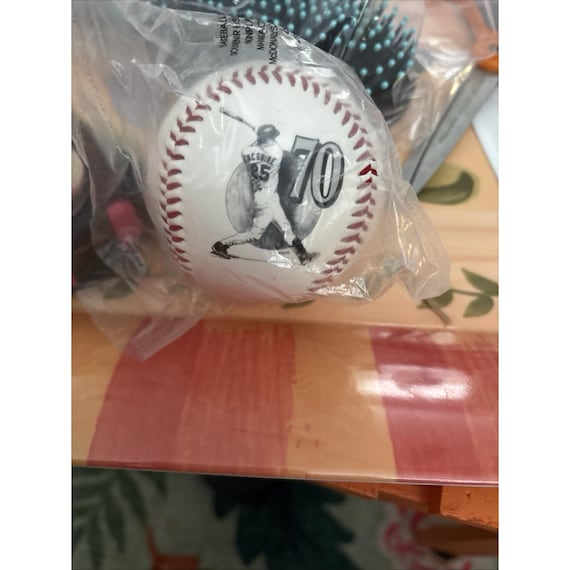 1998 MARK MCGWIRE 70th Home Run Baseball Mcddonald's Still in
