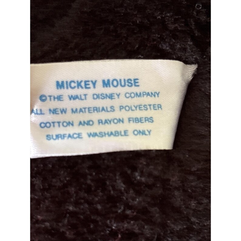 Een vintage Mickey Mouse Disney van Hasbro 15" rood wit zwart pluche knuffeldier afbeelding 5