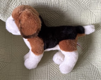 Douglas Beagle Plush Balthezar Lifelike Puppy Dog Tricolor #1973 - 12" Cuddly