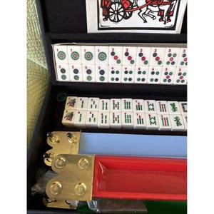 GRA MAHJONG 4 półki z pleksiglasu 160 białych (kolorowych) płytek 6 etui na jokery NOWOŚĆ zdjęcie 3
