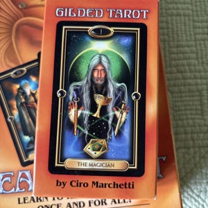 EASY TAROT : Learn to Read the Cards Once and for All ! Cards , Book & Layout image 6