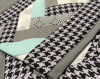 Houndstooth pieced Table Runner