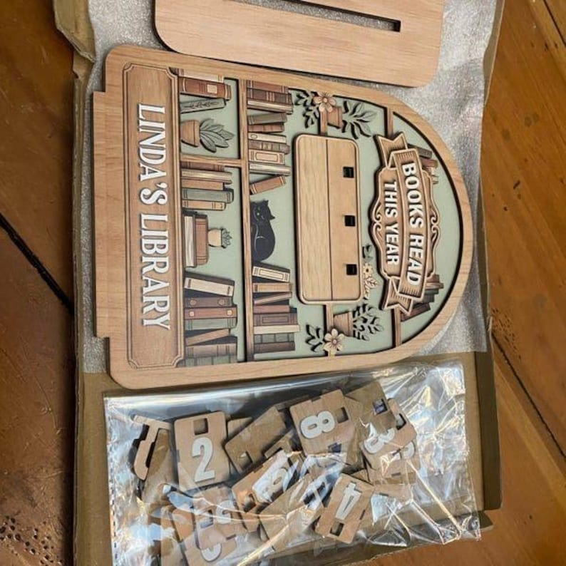 Vintage träbokskylt, personlig läsdisk, dekoration för böcker lästa i år, personlig bibliotekspresent till bokälskare bild 7