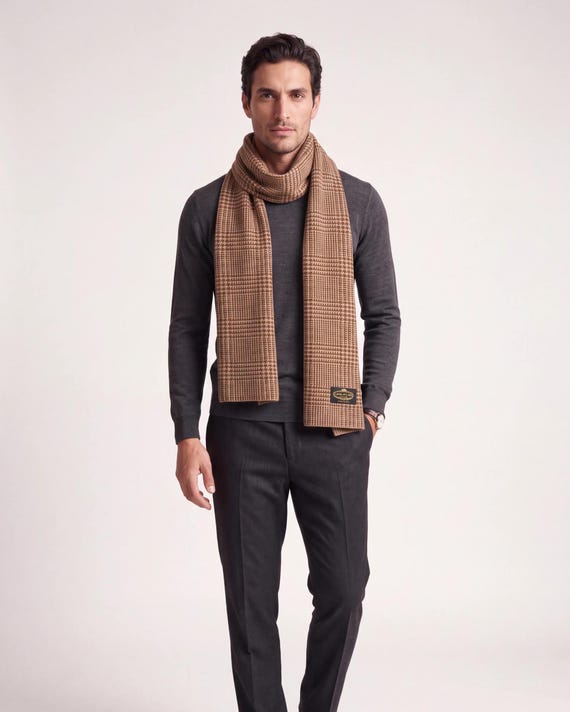 Handmade Prince of Wales Wool Scarf /Men's and Women's 100 / Wool Prince of Wales Scarf, Handmade