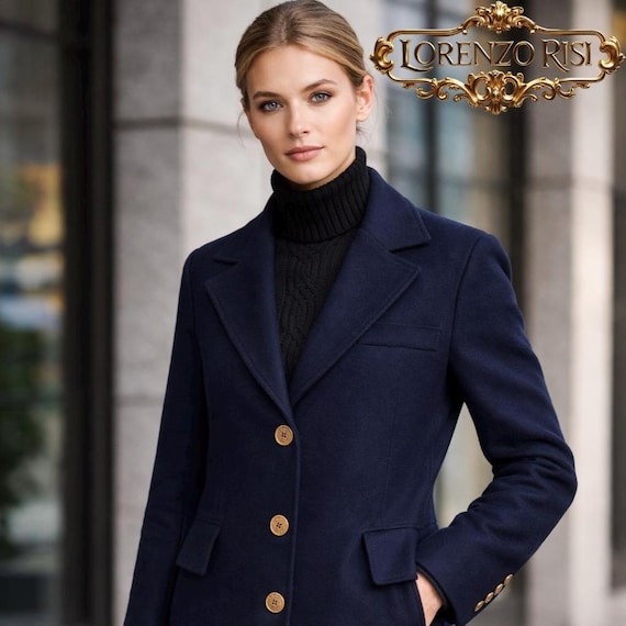 100% wool handmade coat • Single-breasted navy • Coconut buttons • Viscose lining • Elegant