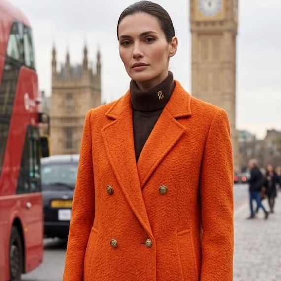 Cappotto Doppiopetto Donna in 100% Lana Casentino Originale – Fodera in Seta Barocca con Angeli, Bottoni Oro, Cappotto di Lusso