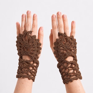 Crochet Lace Wrister Pattern PDF, Fingerless Gloves Crochet Pattern, Gothic Wrist Cuffs, Lace Arm Warmers, Boho Hand Warmers