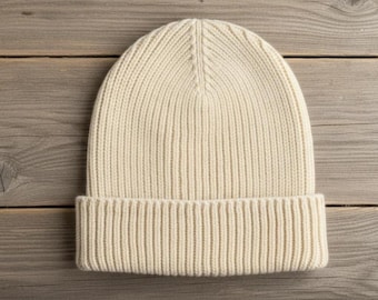 Geribbelde beanie breipatroon PDF | Klassieke DK-hoed in 3 maten | Makkelijk in het rond te breien | Patroon uniseks muts | Direct downloaden