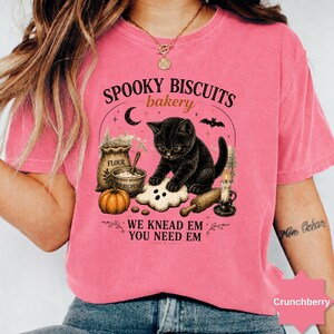 Comfort Colors® Kitty Biscuits Shirt Spooky Season Tee Black Cat Halloween Fall TShirt Vintage Baking Pumpkin T-Shirt Cat Lover Fall Gift image 7