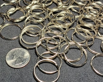 Llaveros redondos de acero NP plateado para coche, trabajo, hogar y manualidades. Anilla dividida redonda de 24 mm (1"), resistentes y de alta calidad.