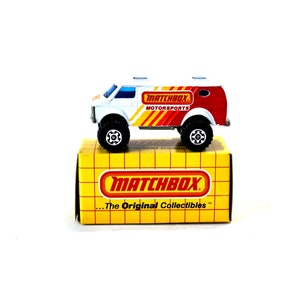 Matchbox 4X4 Chevy Van MB26 Old Stock 1991
