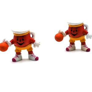 2 Kool Aid Man PVC Figures Basketball Player Old Stock Oh Yeah!