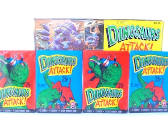 恐竜襲来! トレーディング カード 4 パック。各パックにはカード 5 枚