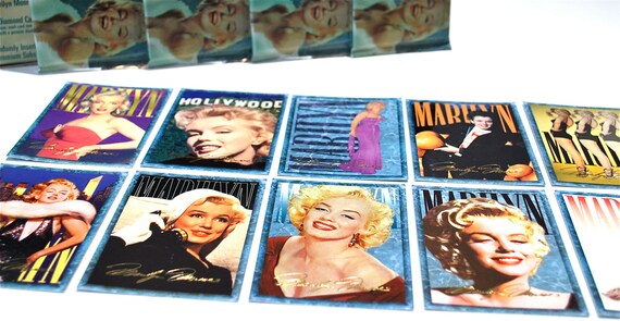 427Marilyn Monroe コレクションカード 4枚セット il_1080xN.709007547_3rf0.jpg