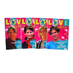 Carpetas de cartas de amor de Topps Photos & Horóscopo Línea de fecha Charla de chicas Super Raro