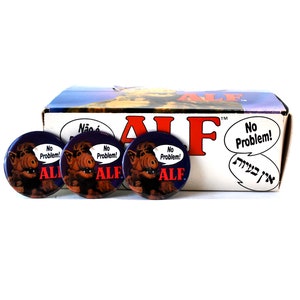 2 Alf No Problem Buttons Old Stock 1986