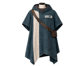 Jedi-Inspired Hooded Poncho Cloak with Leather Crossbody Bag