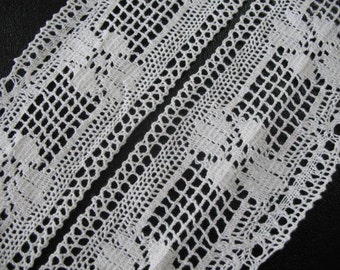 Vintage White Crochet Ribbon - 2 yards