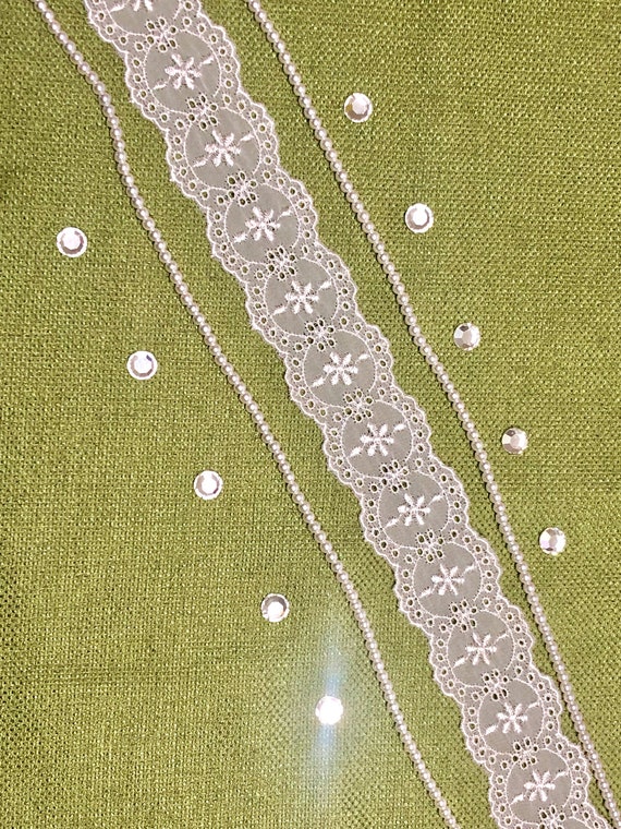 Vintage Trim White with Green Embroidered 1//2/" Wide Trim by the Yd