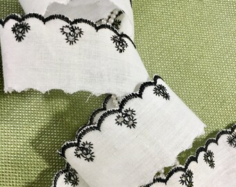 5 yard VINTAGE  RIBBON White with embroidered BLACK flowers