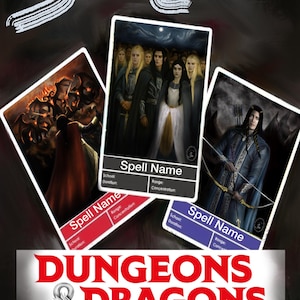 Op de afbeelding: Fantasy Spell Cards met illustraties van personages en sc&egrave;nes. De kaarten zijn rood, wit en blauw, met de tekst "Spell Name" en "Dungeons & Dragons". De achtergrond is donker.