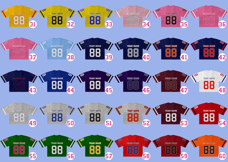 Puede incluir: Una colecci&oacute;n de camisetas de f&uacute;tbol americano en varios colores, cada una con el n&uacute;mero "88" en blanco. Las camisetas tienen rayas en las mangas en contraste y el texto "TEAM NAME" encima del n&uacute;mero. Numeradas del 31 al 60.