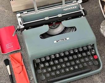 Olivetti Lettera 25 - 動作可能なヴィンテージ手動タイプライター