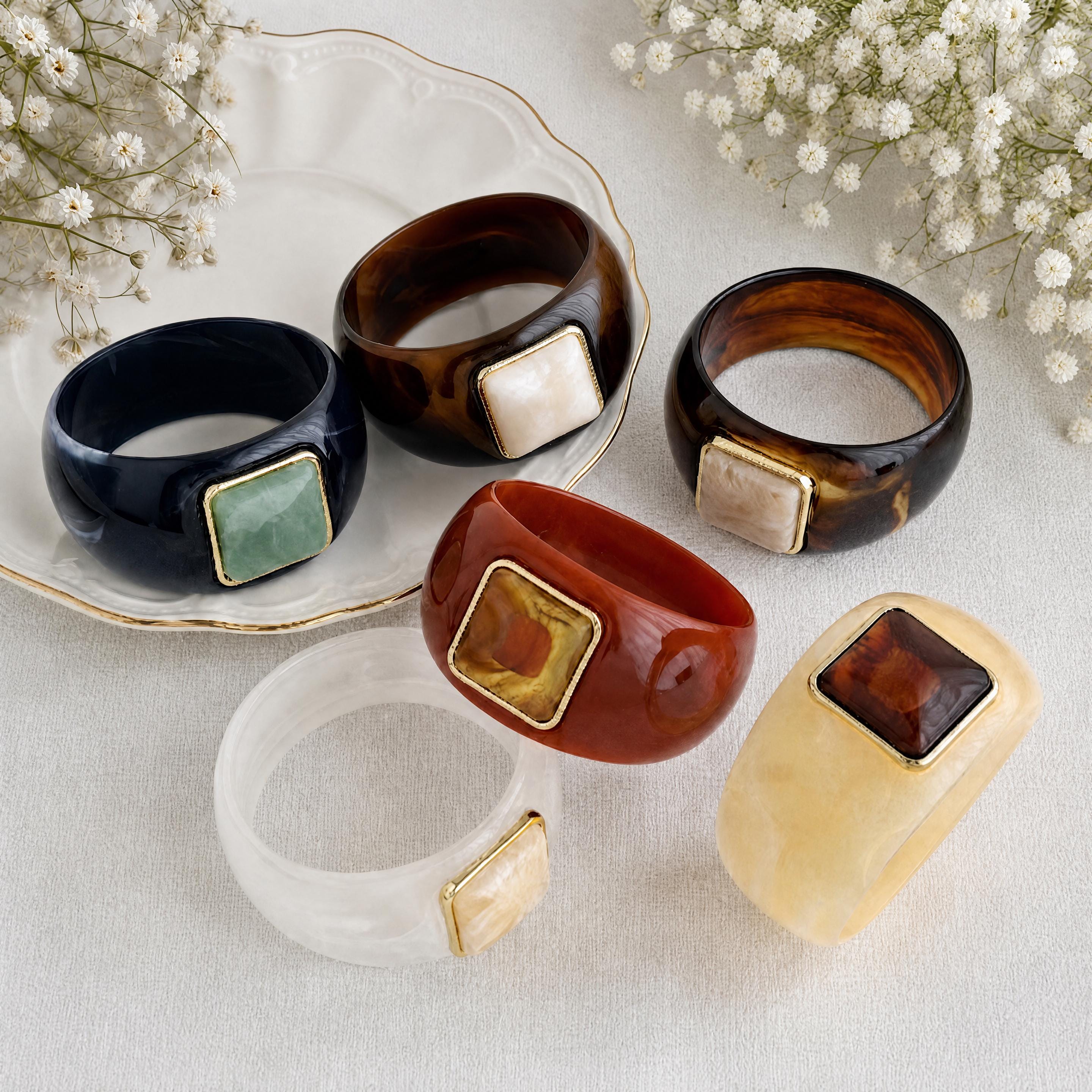 Square Gold Bangle - Etsy