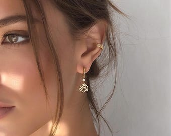 Birth Flower Hoop Earrings, Dainty Earring