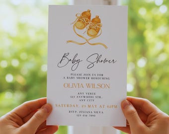 Plantilla editable de Canva para invitación de baby shower / Invitación con zapatos de bebé neutros / Tarjeta imprimible para baby shower