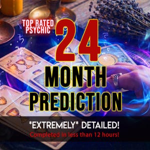 Può includere: Una collezione di carte dei tarocchi con illustrazioni di coppe dorate, sovrapposte al testo rosso e giallo TOP RATED PSYCHIC 24 MONTH PREDICTION *EXTREMELY* DETAILED! Completed in less than 12 hours! Una mano con un anello d'argento sulle carte.