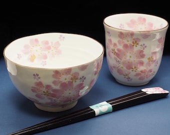 Ciotola di riso Sakura giapponese Mino Ware + set di bacchette Yunomi Cup 'Hanamatsuri - Fiore di ciliegio' in confezione regalo, realizzata a mano, per le feste di Natale