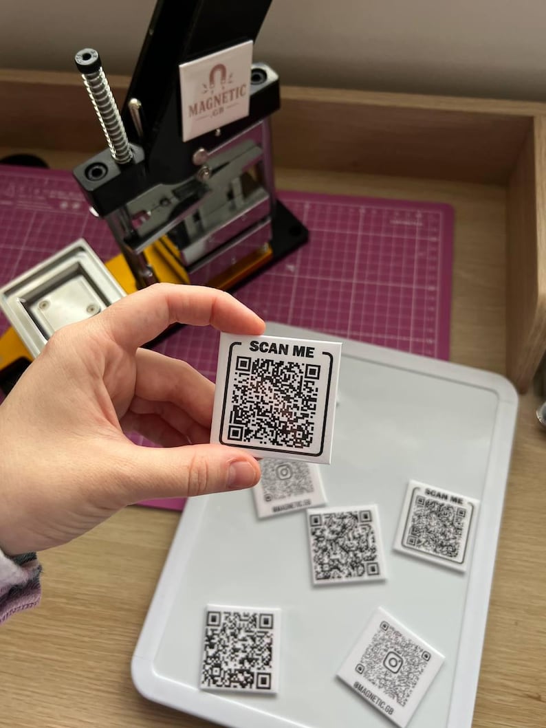 Custom QR Magnet • Scan to Connect • Logo Fridge Gift - Etsy
