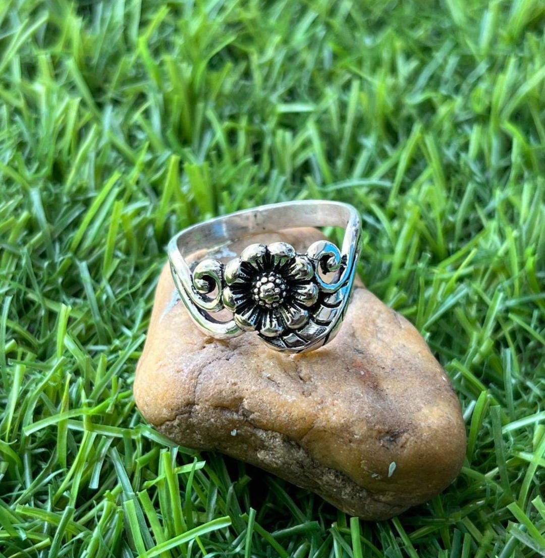 Handmade Oxidized Sterling Silver Flower Ring | Boho Jewelry - Etsy