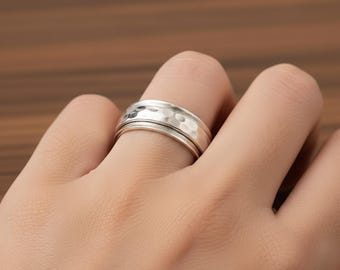 Personalized 925 Sterling Silver Hammered Spinner Ring: Anxiety Fidget Band