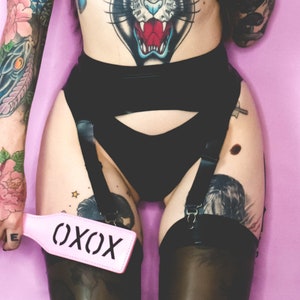 Latex Jennifer Suspender Belt