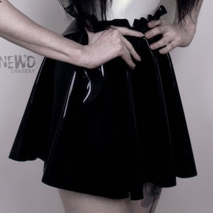 Latex Paperbag Skating Skirt