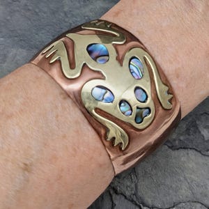 Vintage Frog Cuff Bracelet, Abalone Shell Copper Brass, Wide Artisan Nature Jewelry