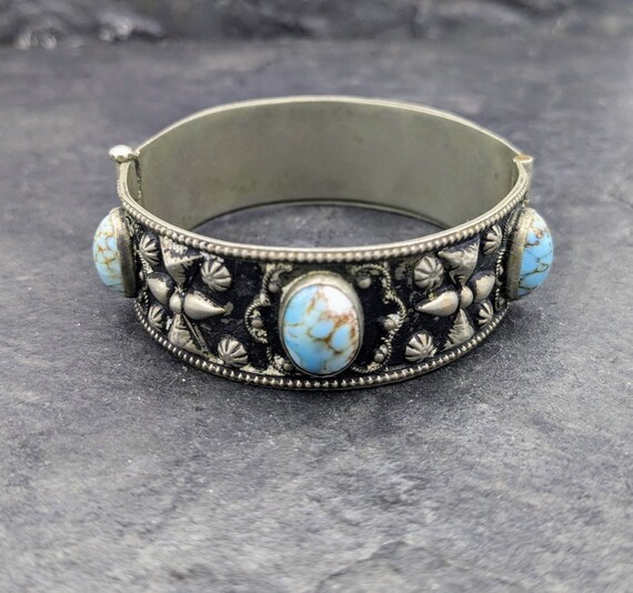 Vintage Bracelet Antique Silver Turquoise Blue Gl… - image 2