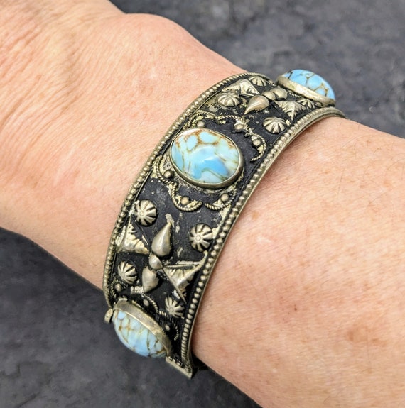 Vintage Bracelet Antique Silver Turquoise Blue Gl… - image 3