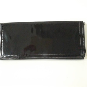 Vintage 1980s glossy black patent clutch bag purse